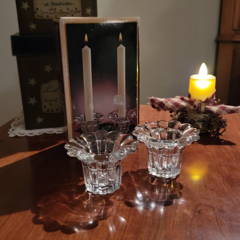 BORGONOVO ♡ Queen 2pc Candleholder Set Clear Glass Fluted Italy Taper Candle